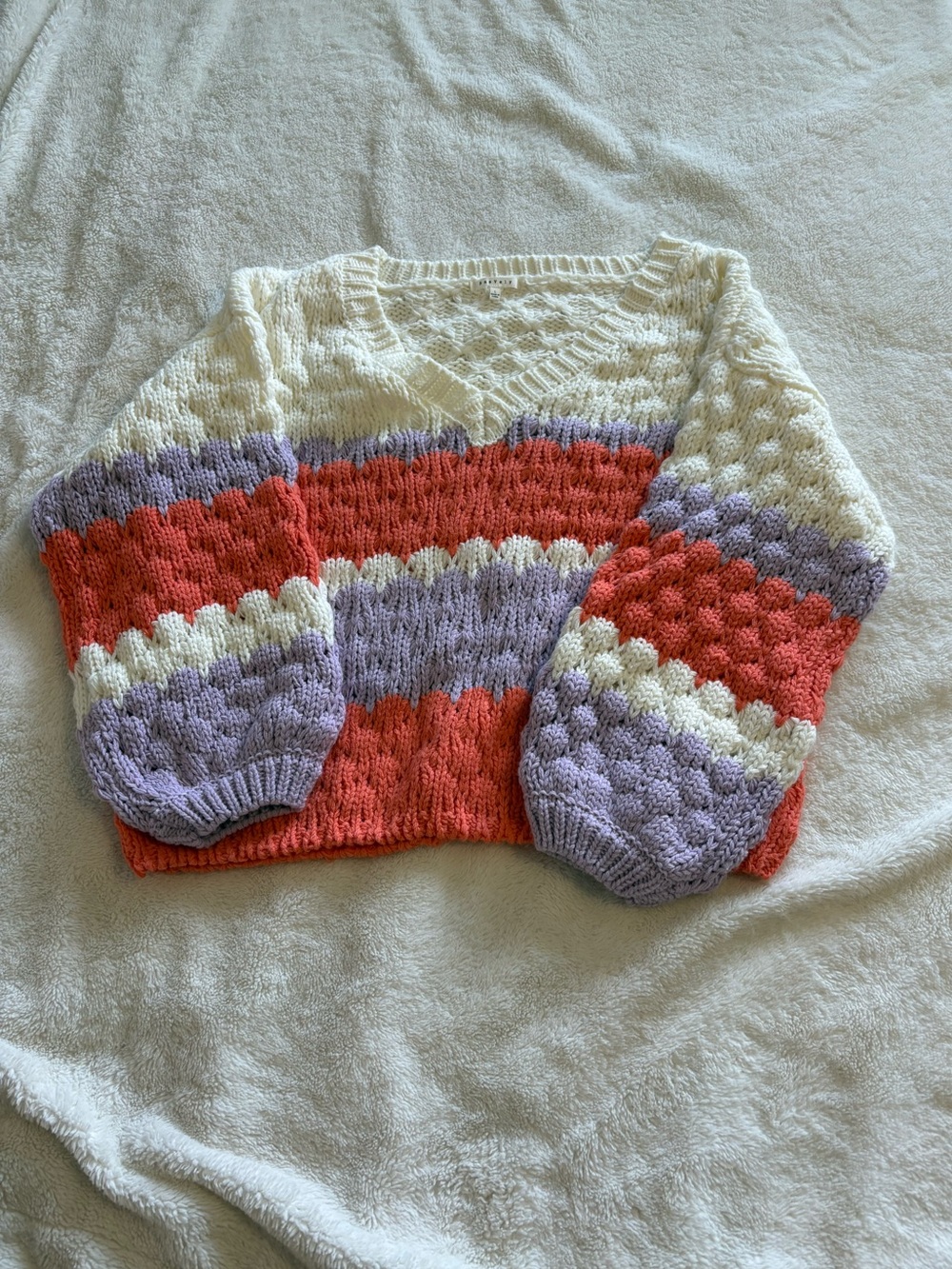 Cozy Cropped V-Neck Colorblock Sweater - Cream, Coral & Lavender